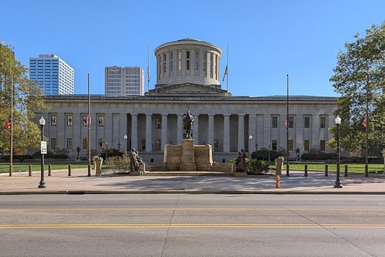 Ohio Nurses Storm Statehouse Over 'Dangerously Lean' Hospital Staffing