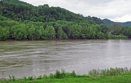 Ohio River Fish Fry or Health Scare for Cincinnati Anglers