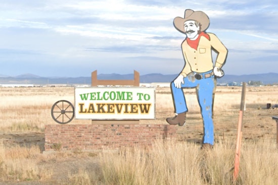 Oregon's 'Tallest Town' Teeters On A Financial Cliff