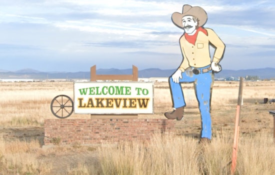 Oregon's 'Tallest Town' Teeters On A Financial Cliff