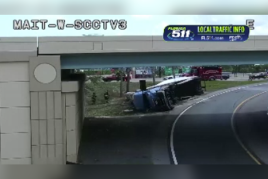 Overturned Chlorine Truck Shuts Eastbound I-4 Ramp in Maitland