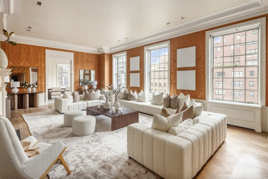 Park Avenue Power Player Lauder Offloads $21M Full-Floor Pad