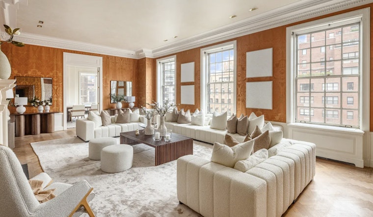 Park Avenue Power Player Lauder Offloads $21M Full-Floor Pad