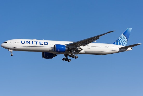 Passenger Panic Turns Houston United Flight Evacuation Into Risky Runway Scramble