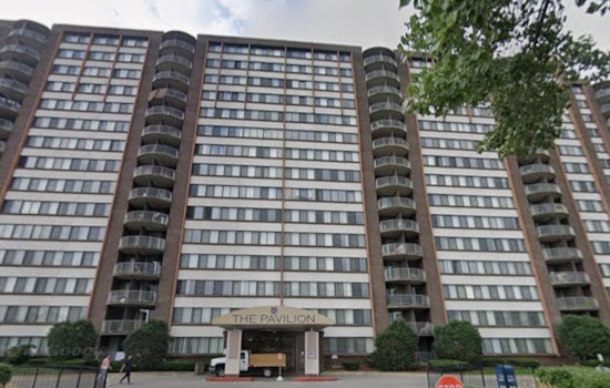 Pavilion Apartments Near O’Hare Sold For $167M