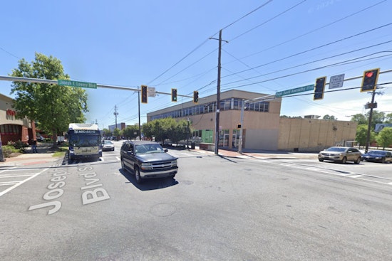 Pedestrian Left Clinging To Life At Southwest Atlanta Crossroads