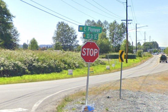 Pioneer Way Morning Crash Kills Eatonville Woman, Injures Another Driver