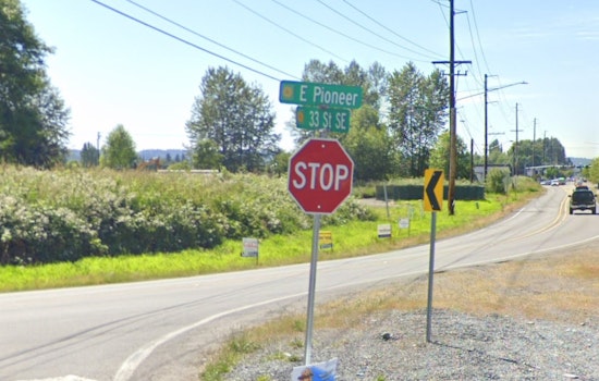 Pioneer Way Morning Crash Kills Eatonville Woman, Injures Another Driver