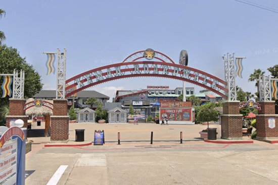 Pirate Splashdown Kemah Boardwalk Scores Shipwreck Water Park For 2027