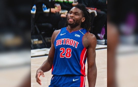 Pistons Big Man Turns Beverly Hills Shawarma Into Fan Magnet