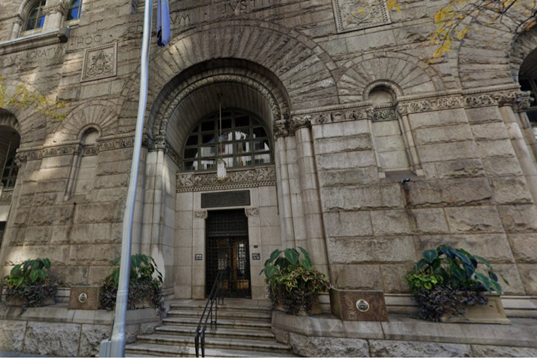 Pittsburgh Chokes On Paperwork As Air Permits Stall In State County Feud