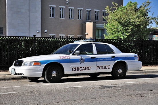 Police Cruiser Rammed In Chicago Street Takeover Video