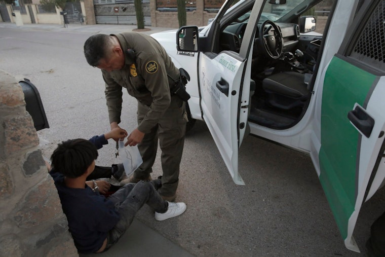 Poll Shock: Americans Say The Welcome Mat For Immigrants Is Gone