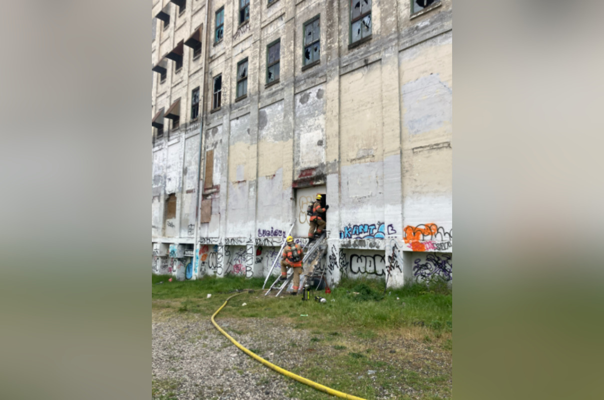 Portland Fire Slaps ‘Unsafe’ Label On Building, Nixes Inside Attacks