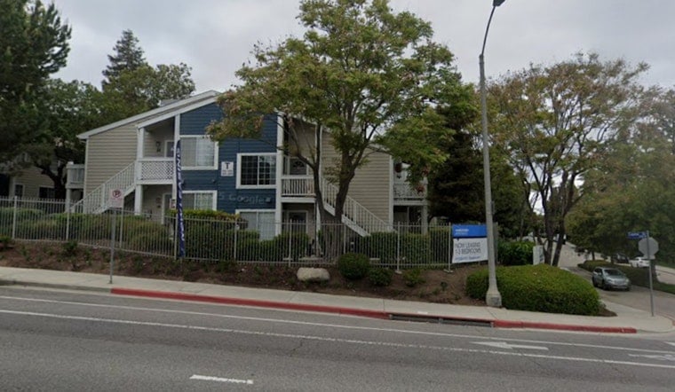 Pre-Dawn Brett Place Blaze Jolts Quiet San Pedro Block