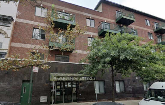 Pre-Dawn Clash At Wyckoff Heights Medical Center As ICE Operation Sparks Detentions