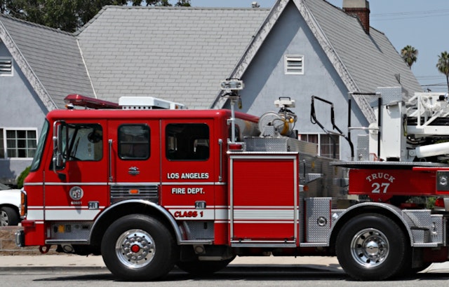 Pre-Dawn Explosions Rock Jefferson Park Garage Blaze