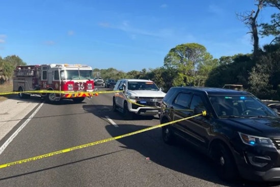 Pre-Dawn I-75 Pole Crash in Sarasota Leaves One Dead