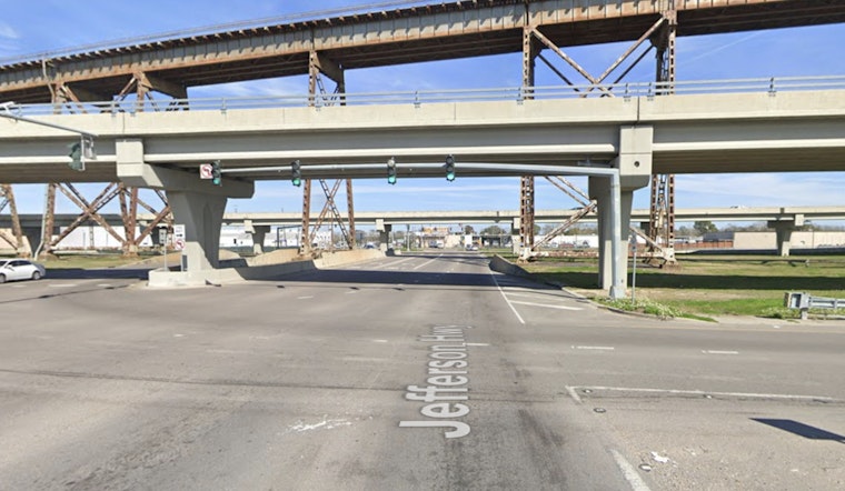 Pre-Dawn Jefferson Highway Bike Crash Kills New Orleans Man Near Clearview