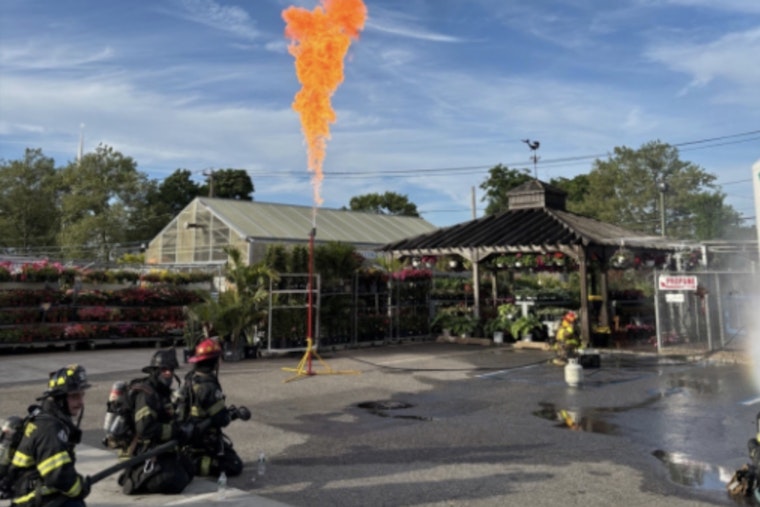 Propane Scare Slams Bellmore, Shuts Bellmore Avenue And Triggers Shelter Order