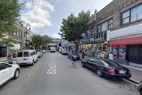 Queens Sidewalk Scare: Teen Struck By Falling Debris In Jackson Heights