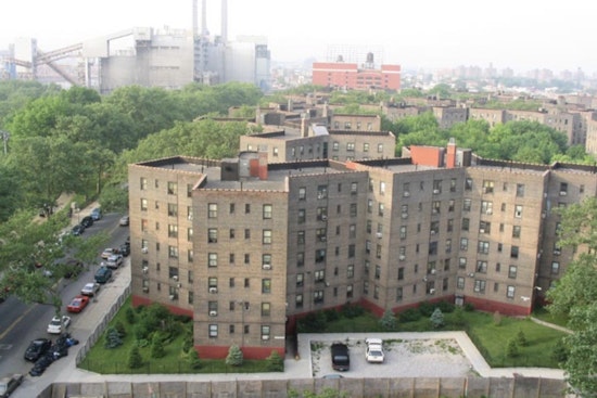 Queensbridge Left Cold as NYCHA Tenants Stew Over Weeks With No Gas