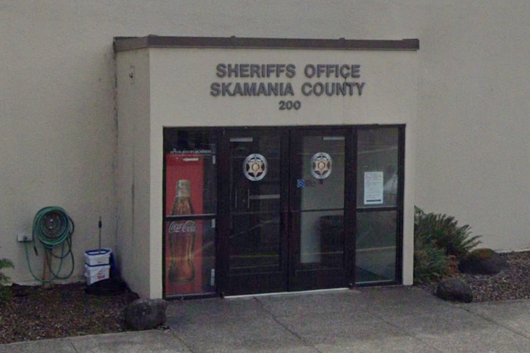 Quiet Vancouver Block Erupts After Off-Duty Deputy Guns Down Neighbor’s Dog