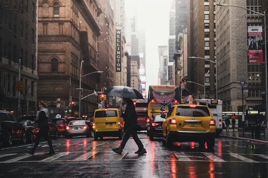 Rain And Wind Crash New York City's Weekend Plans