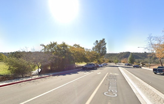 Rancho Penasquitos Brush Fire Sends Smoke Skyward, Snarls Canyon Streets