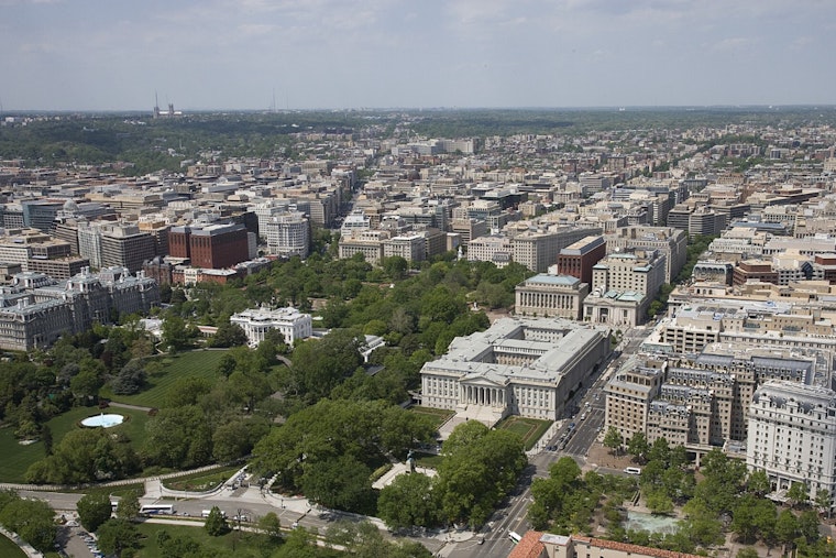 Recession Red Lights Blink Over Downtown D.C., Power Players Sound Off