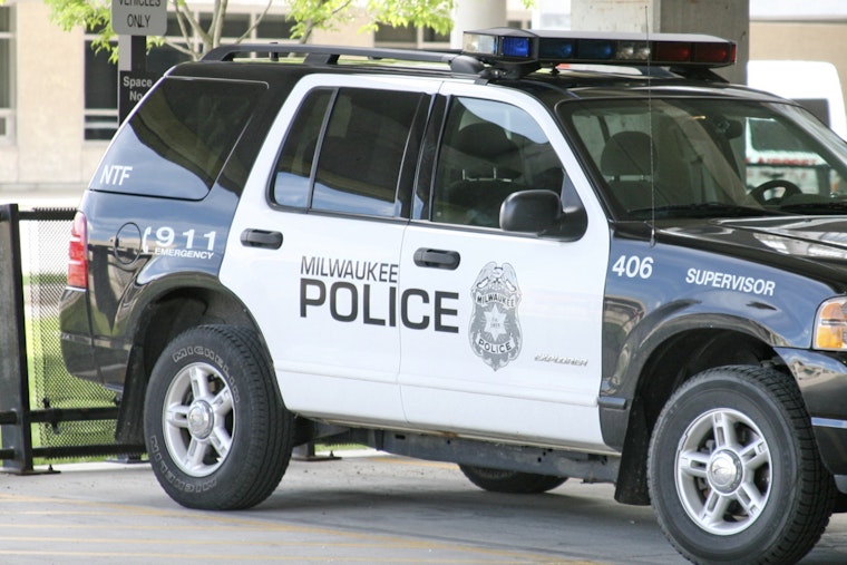 Reckless SUV Driver Cornered By Cops At Milwaukee’s Veterans Park Lagoon