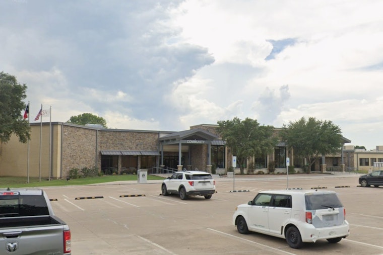 Red Oak Showdown as Neighbors Pack City Hall Over 830-Acre Data Hub Plan