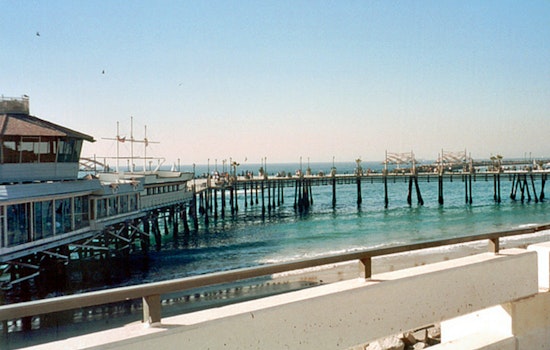 Redondo Beach Pier Evacuated Amid Police Activity