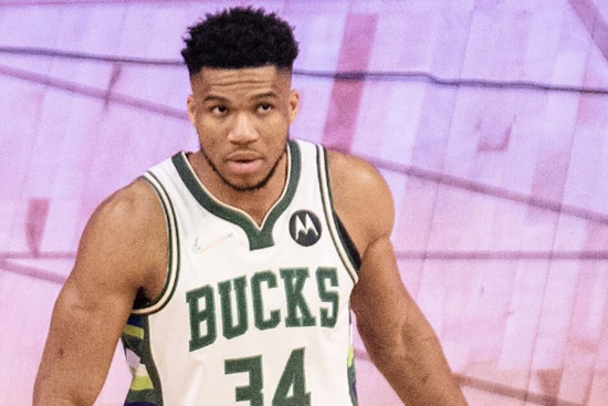 Rip City Shockwave Giannis Leaves Door Open For Blazers Blockbuster