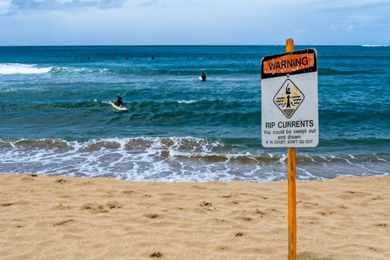 Rip Currents Put Jacksonville Beachgoers On High Alert In Sweltering Heat