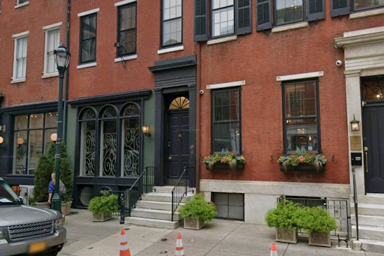 Rittenhouse’s Dwight D Bets Big on Bubbles With Bar Caviar Lounge