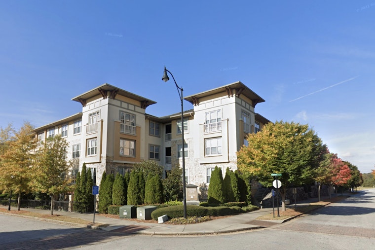 Robot Dogs Run Down Car Thief at West Midtown's Columbia Crest