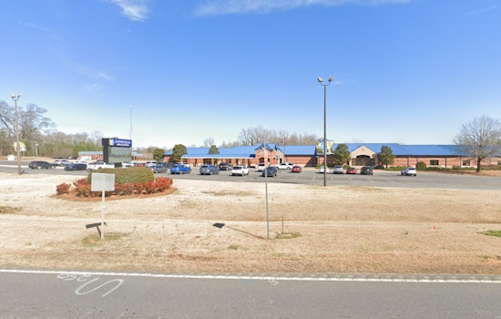 Rock Hill Arrest Puts Lewisville Middle School Teacher On Ice
