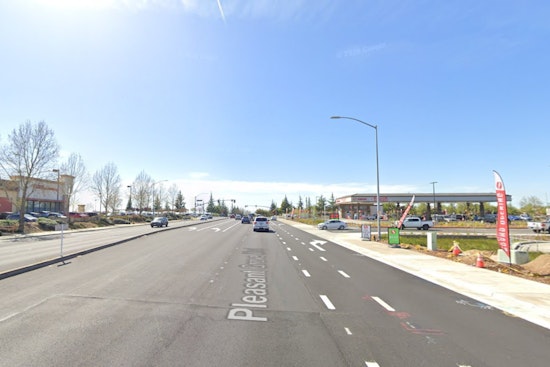 Roseville Goes Nuts As Donuts & Coffey Lands In West Marketplace