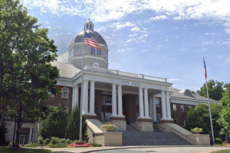 Roswell City Hall Dumps Seer World After $3 Million Fallout