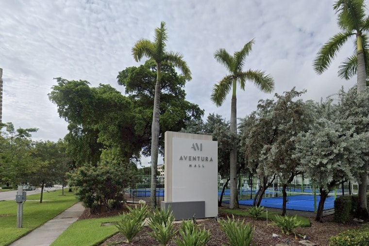 Royal Pop Watch Drop Triggers Aventura Mall Mayhem