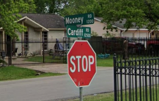 Rush-Hour Shooting Rattles Cardiff Road Corner In Houston