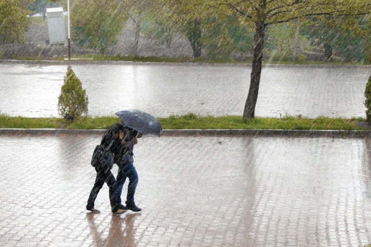 Rush-Hour Soaker: Afternoon Storms Poised to Swamp Atlanta Streets
