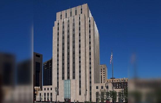 Saint Paul Considers Fee Relief For Nightlife And Service Businesses