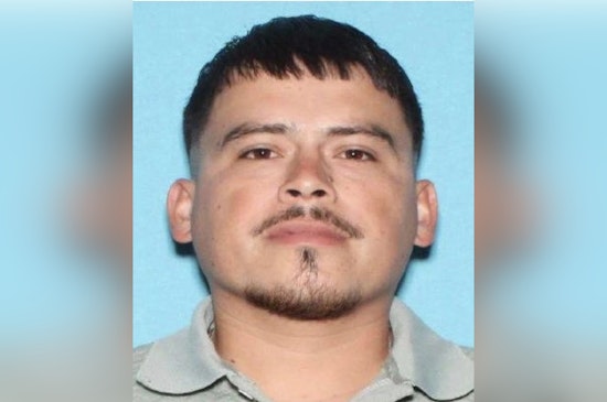 San Antonio Deputies Hunt Suspect In Sex Assault Of 15-Year-Old