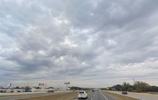 San Antonio Starts Steamy, Eyes Stormy Twist By Tuesday