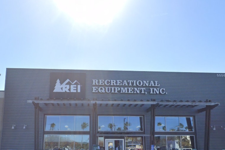 San Diego REI Showdown: Green Vests Unionize Co‑Op’s Biggest Store