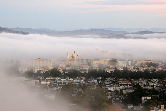 San Francisco Set For Foggy Mornings, Hot Monday