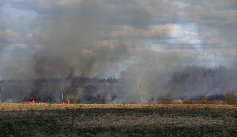 San Jose Grass Blaze Erupts By Senter And Story, Smoke Clouds East Side