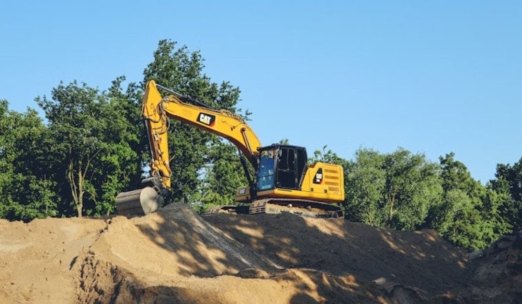 Sanford Scores Big As Caterpillar Roars In With 600 New Jobs